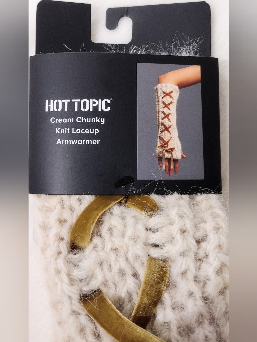 Hot Topic Cream Knit Lace-Up Armwarmers with Gold Velvet Ribbon